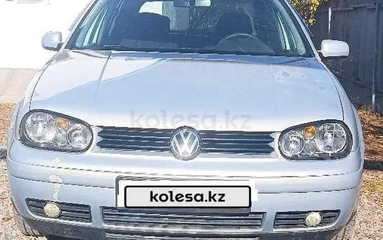 Volkswagen Golf 1998 годаүшін2 100 000 тг. в Алматы