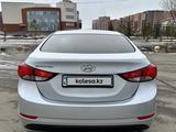 Hyundai Elantra 2015 года за 6 700 000 тг. в Петропавловск – фото 2