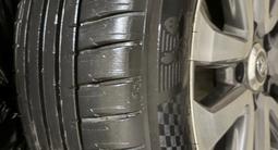 Шины Michelin Pilot, 285/50/20, резина с дисками за 600 000 тг. в Астана – фото 3