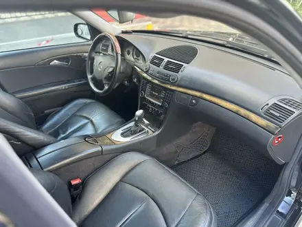 Mercedes-Benz E 320 2003 года за 4 400 000 тг. в Астана – фото 7