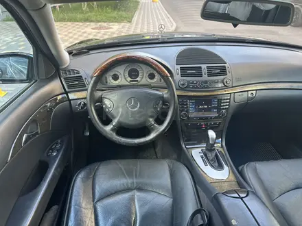 Mercedes-Benz E 320 2003 года за 4 400 000 тг. в Астана – фото 8