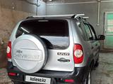Chevrolet Niva 2015 года за 4 500 000 тг. в Жайрем – фото 4