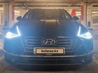 Hyundai Sonata 2022 годаүшін11 700 000 тг. в Алматы