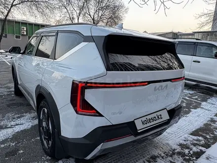 Kia EV5 2023 года за 13 900 000 тг. в Алматы – фото 32