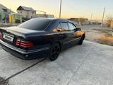 Mercedes-Benz E 200 2001 годаүшін3 700 000 тг. в Талдыкорган – фото 2