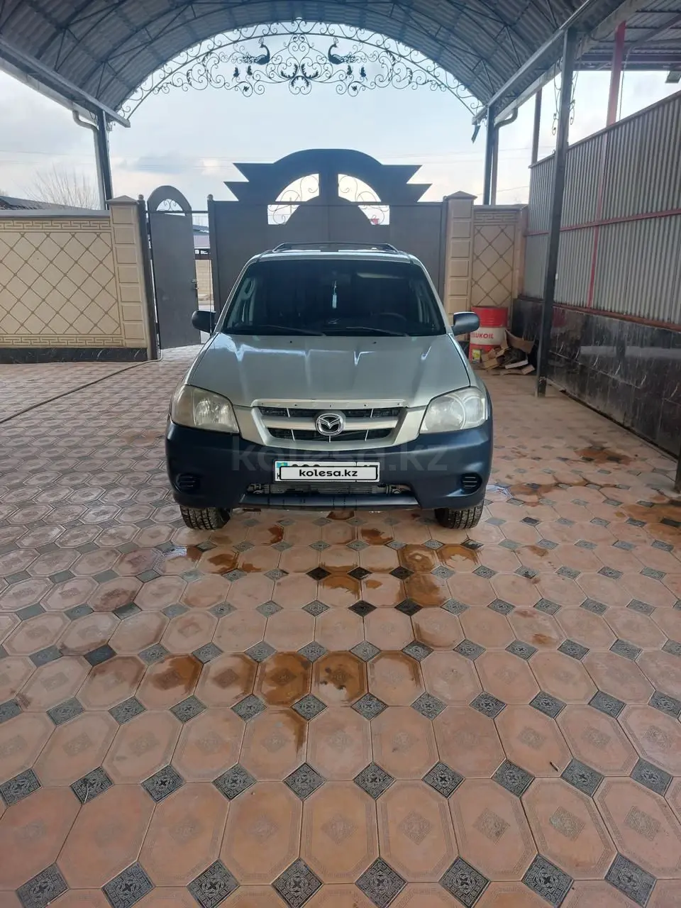 Mazda Tribute, 2005