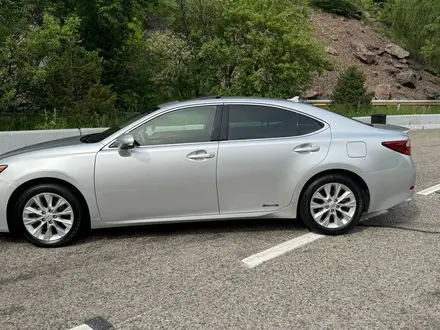 Lexus ES 300h 2013 года за 11 500 000 тг. в Алматы – фото 10