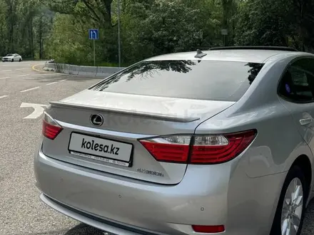 Lexus ES 300h 2013 года за 11 500 000 тг. в Алматы – фото 8