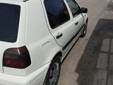 Volkswagen Golf 1993 года за 1 100 000 тг. в Караганда – фото 3