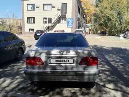 Mercedes-Benz E 240 1998 года за 2 650 000 тг. в Балхаш – фото 4