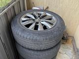 Диски и шины за 70 000 тг. в Алматы