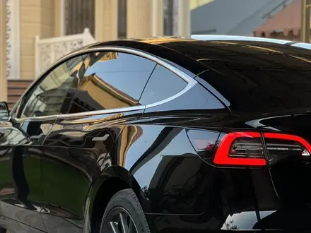 Tesla Model 3 2019 года за 26 000 000 тг. в Алматы – фото 2