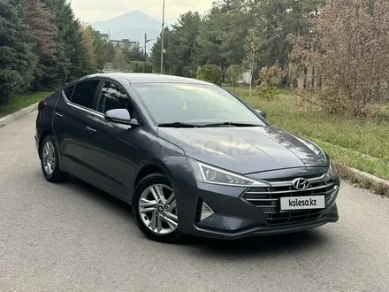 Hyundai Elantra 2019 года за 8 200 000 тг. в Алматы