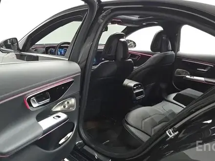 Mercedes-Benz E 300 2024 года за 39 000 000 тг. в Алматы – фото 12