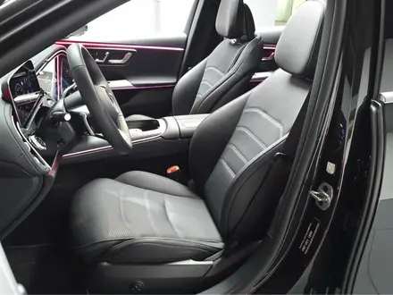 Mercedes-Benz E 300 2024 года за 39 000 000 тг. в Алматы – фото 13