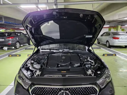 Mercedes-Benz E 300 2024 года за 39 000 000 тг. в Алматы – фото 14