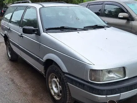 Volkswagen Passat 1991 года за 1 200 000 тг. в Павлодар – фото 2