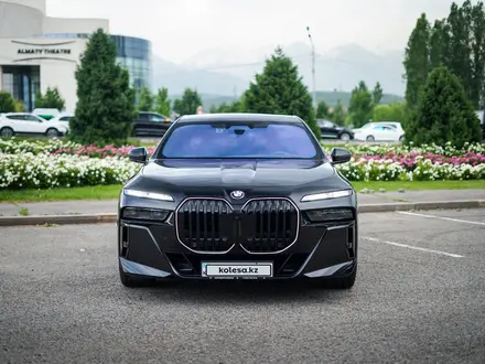 BMW 750 2024 года за 79 000 000 тг. в Алматы