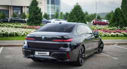 BMW 750 2024 годаүшін79 000 000 тг. в Алматы – фото 4
