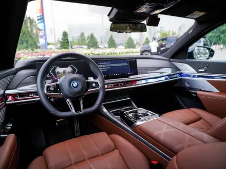 BMW 750 2024 года за 79 000 000 тг. в Алматы – фото 5