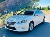 Lexus ES 300h 2014 года за 11 500 000 тг. в Алматы – фото 3