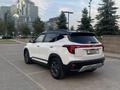 Kia Seltos 2024 года за 9 500 000 тг. в Алматы – фото 2