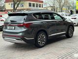 Hyundai Santa Fe 2022 года за 19 500 000 тг. в Алматы – фото 5