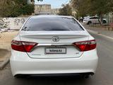 Toyota Camry 2016 года за 7 000 000 тг. в Жанаозен – фото 3