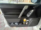 Toyota Land Cruiser Prado 2010 годаүшін13 500 000 тг. в Жанаозен – фото 5
