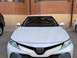 Toyota Camry 2019 года за 12 700 000 тг. в Актау