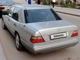 Mercedes-Benz E 280 1994 года за 4 500 000 тг. в Астана – фото 4