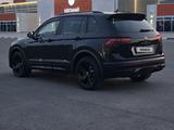 Volkswagen Tiguan 2021 года за 17 200 000 тг. в Костанай – фото 3