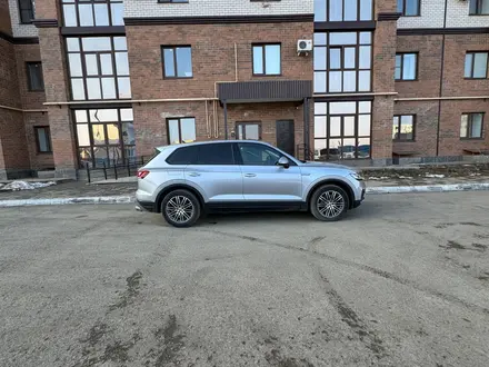 Volkswagen Touareg 2022 года за 25 000 000 тг. в Атырау – фото 8