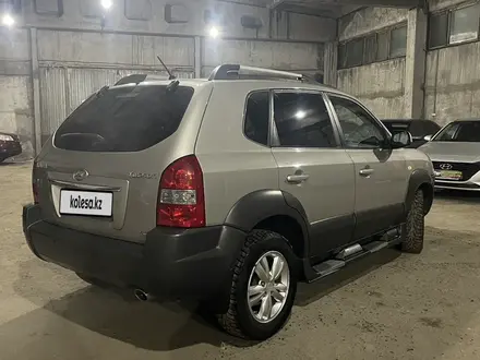 Hyundai Tucson 2009 года за 5 900 000 тг. в Кокшетау – фото 2