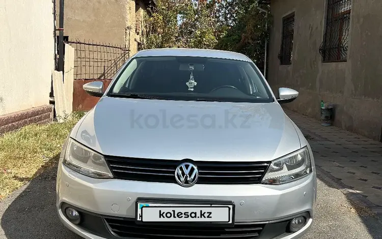 Volkswagen Jetta 2014 годаfor5 300 000 тг. в Шымкент