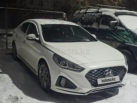 Hyundai Sonata 2017 года за 10 000 000 тг. в Шымкент – фото 3