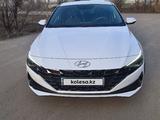 Hyundai Elantra 2022 года за 8 600 000 тг. в Уральск – фото 4