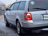 Volkswagen Passat 2004 годаfor3 000 000 тг. в Астана – фото 4