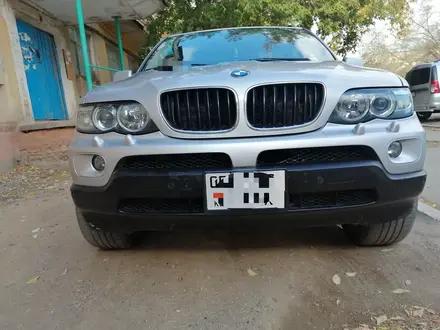 BMW X5 2004 года за 4 500 000 тг. в Жезказган – фото 2