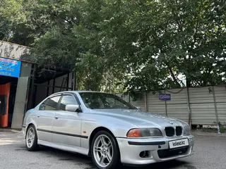 BMW 528