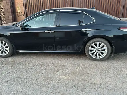 Toyota Camry 2018 года за 12 500 000 тг. в Астана – фото 5