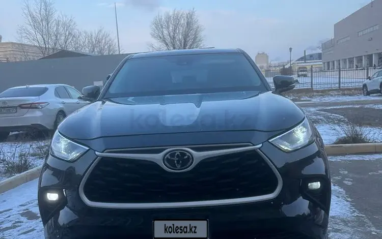 Toyota Highlander 2021 года за 23 000 000 тг. в Уральск