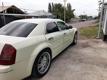 Chrysler 300C 2005 года за 5 500 000 тг. в Алматы – фото 12