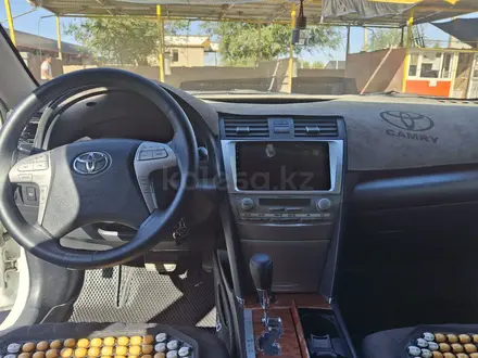 Toyota Camry 2011 года за 7 300 000 тг. в Шымкент