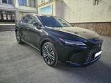 Lexus RX 350h 2024 годаүшін34 000 000 тг. в Семей – фото 2