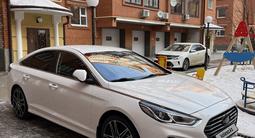 Hyundai Sonata 2019 года за 7 550 000 тг. в Уральск – фото 2