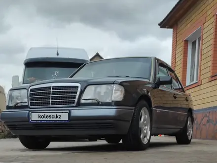 Mercedes-Benz E 220 1994 года за 4 500 000 тг. в Павлодар – фото 4