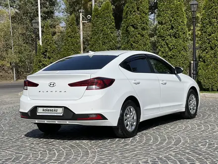 Hyundai Elantra 2020 года за 9 750 000 тг. в Алматы – фото 38