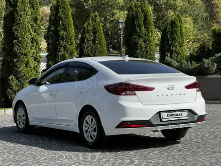 Hyundai Elantra 2020 года за 9 750 000 тг. в Алматы – фото 41