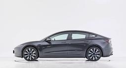 Tesla Model 3 Long Range 2024 года за 21 500 000 тг. в Алматы – фото 4
